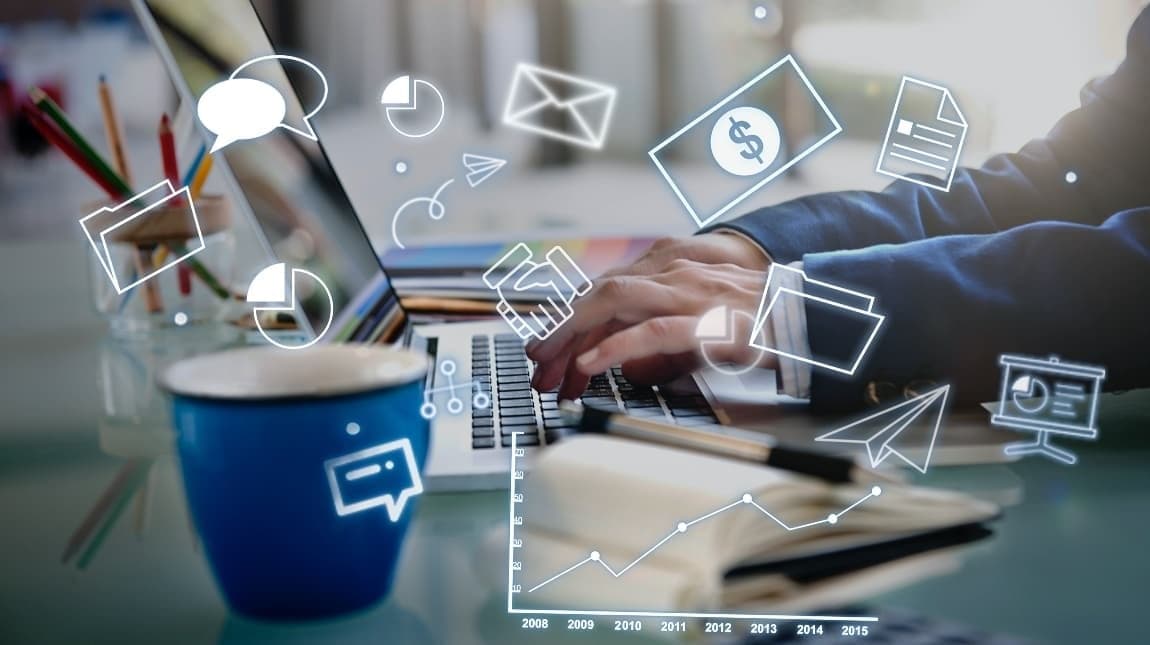 Türkiye'nin E-Ticaret Hacmi 2025'te 4 Trilyon Lirayı Aştı