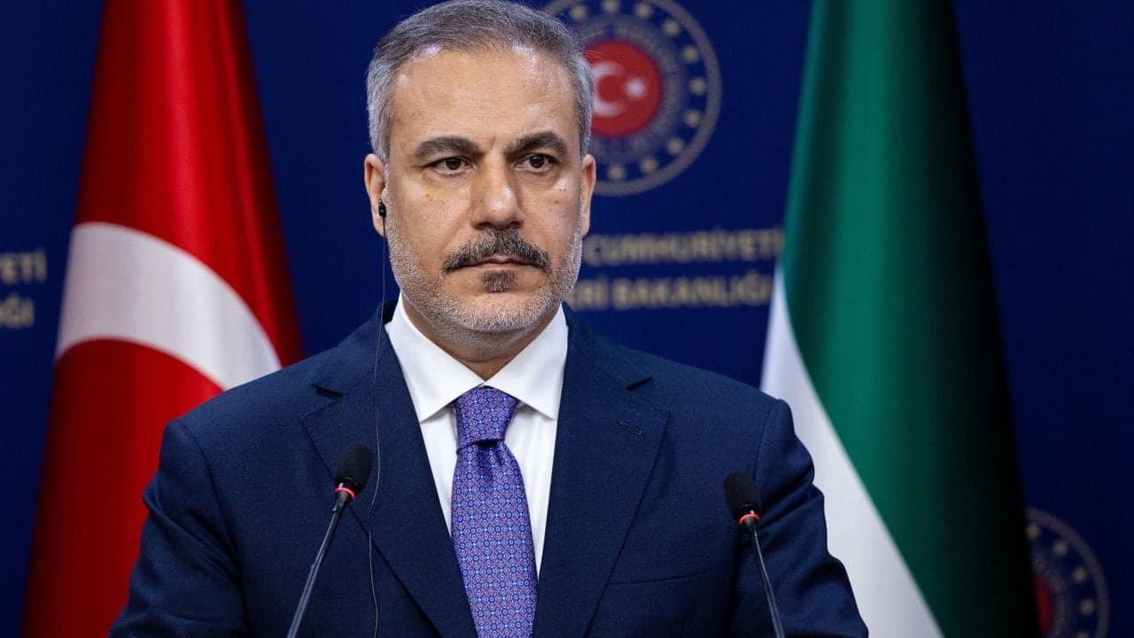 Bakan Fidan: Hürmüz Boğazı'ndaki Tıkanıklık Dünya Ekonomisini Tehdit Ediyor