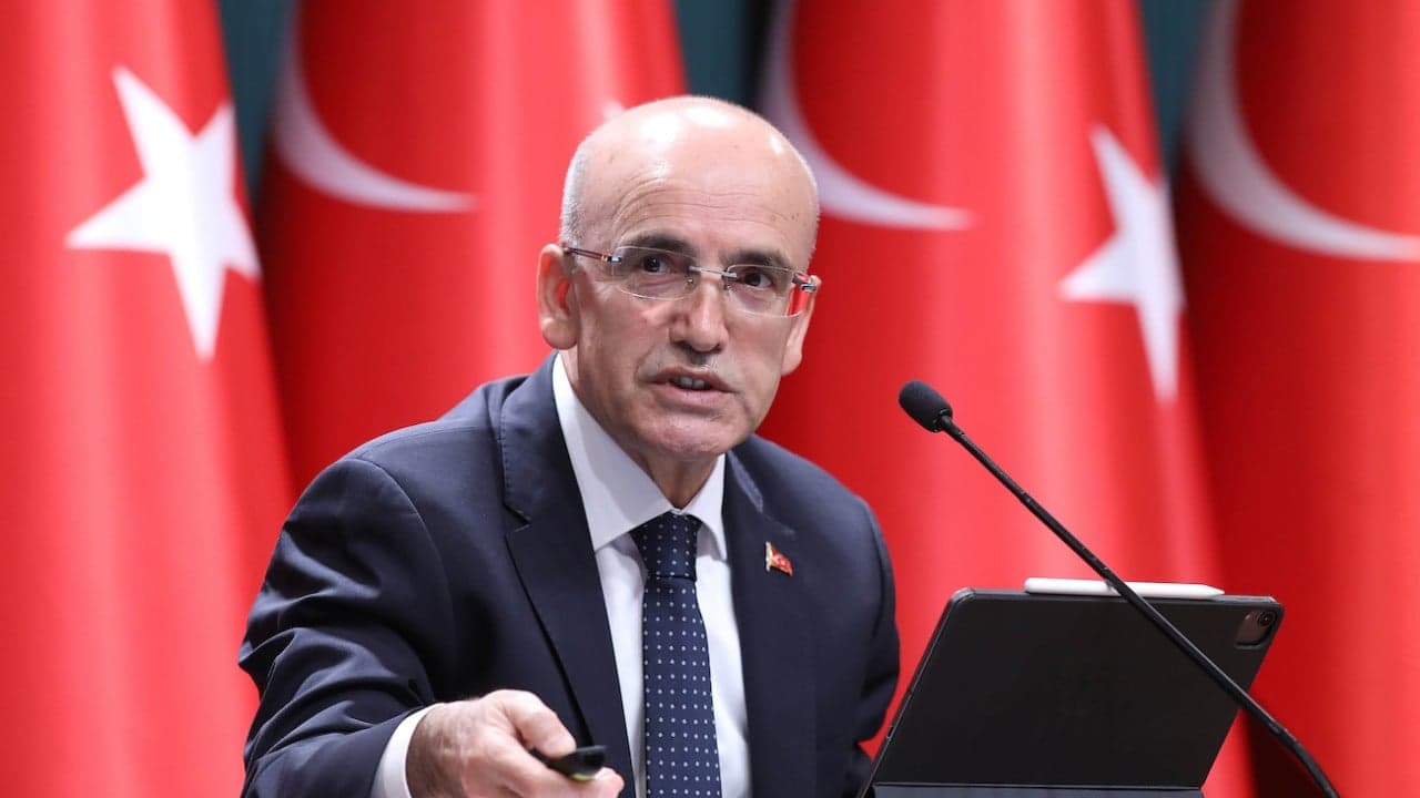 Mehmet Şimşek: Enflasyon Tahminleri Aşıldı, Beklentiler Geriledi