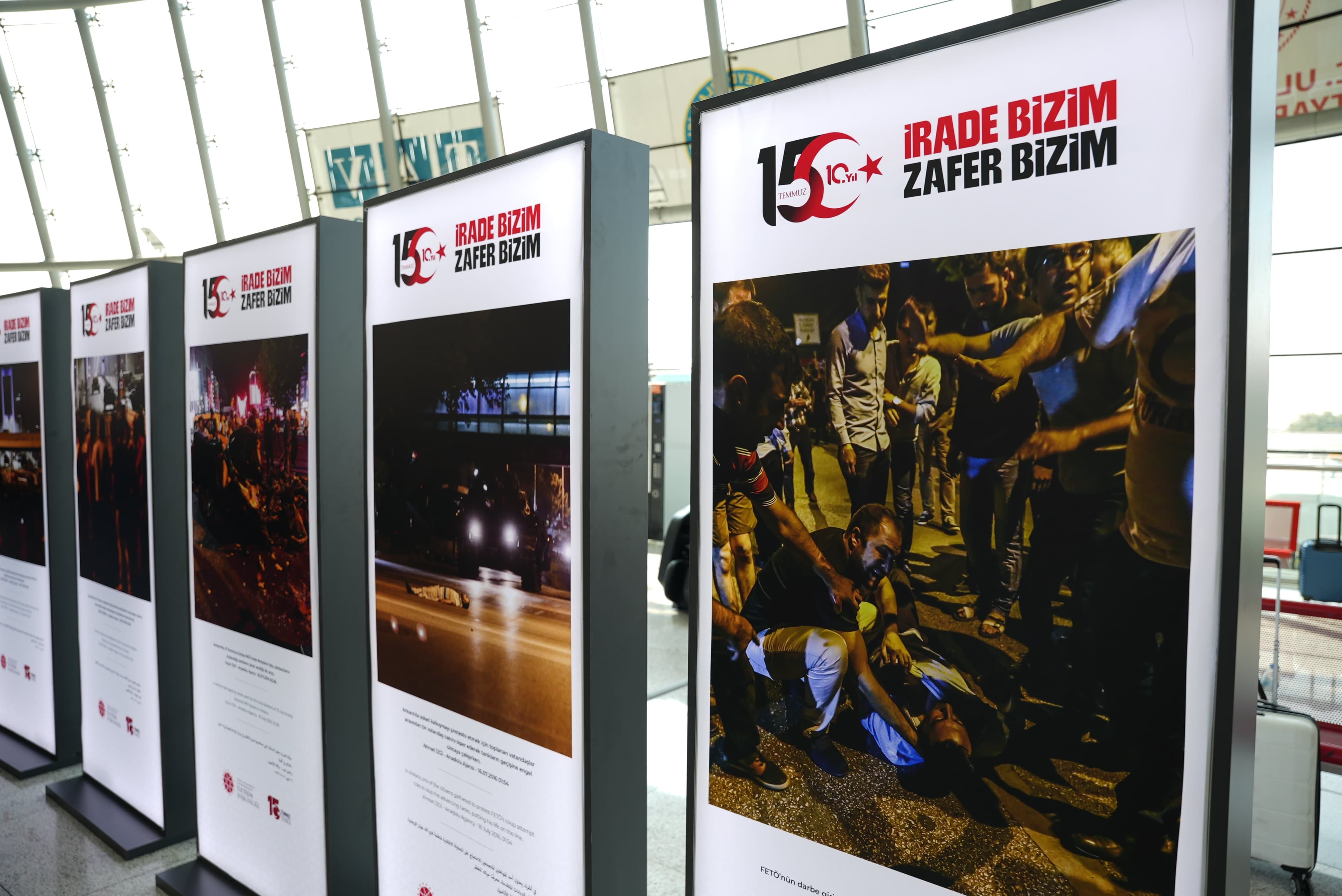 15 Temmuz’un İzleri Esenboğa’da Fotoğraf Sergisiyle Yaşatılıyor