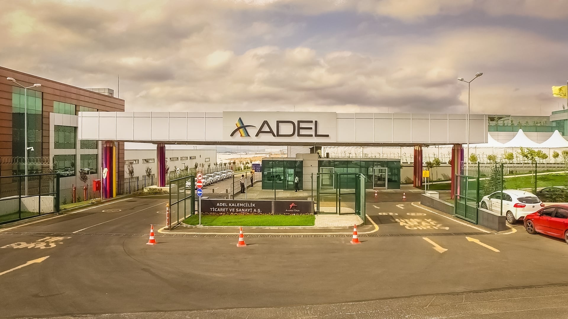 Adel Kalemcilik 3 Milyar TL'lik Borçlanma Aracı İhracına Onay Aldı