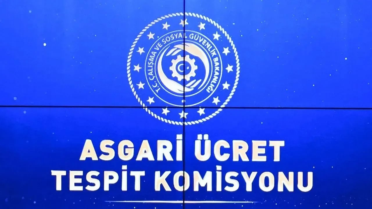 Asgari Ücret Tespit Komisyonu, ikinci toplantısını bugün Çalışma ve Sosyal Güvenlik Bakanlığı’nda gerçekleştirdi.