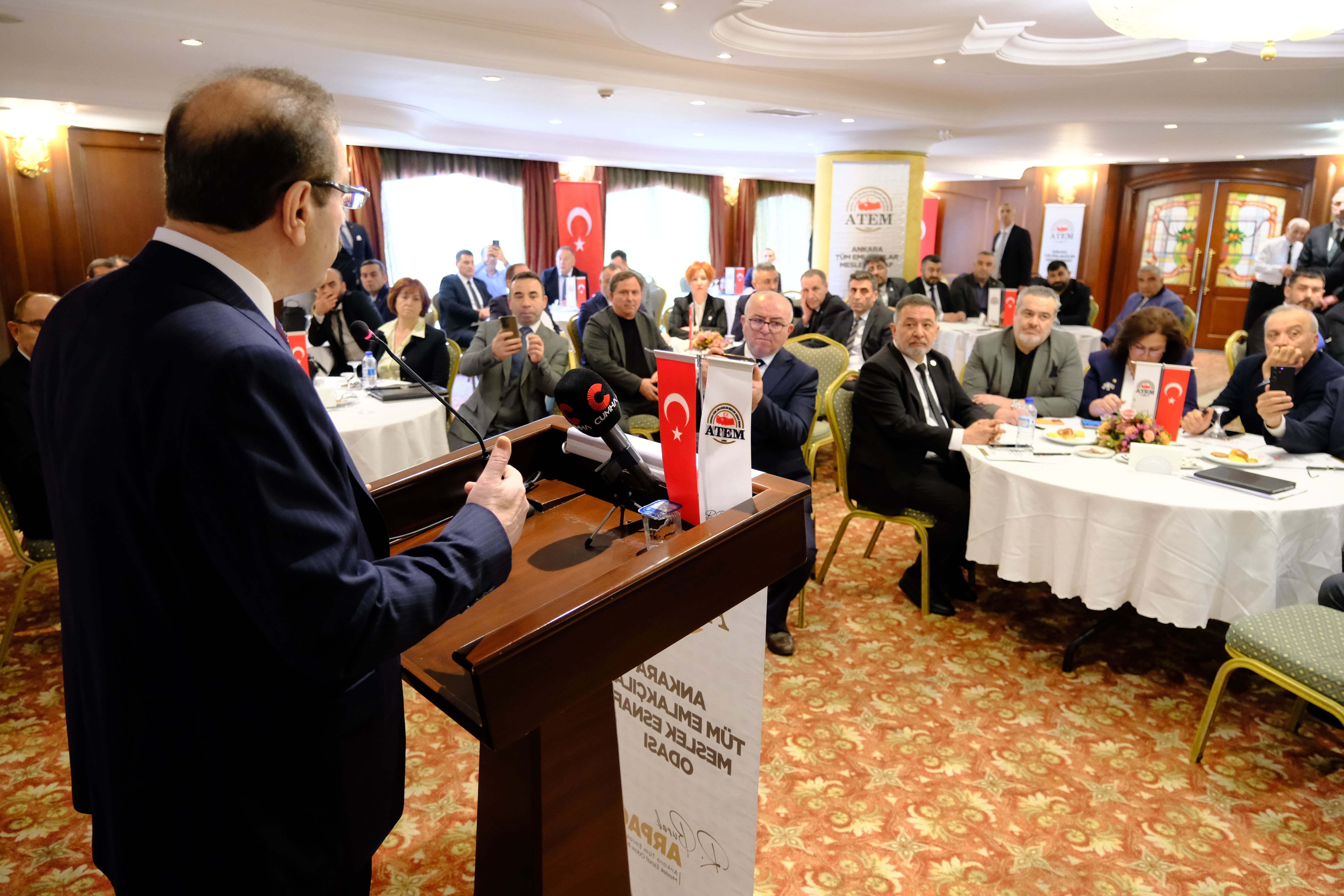 Emlak Sektörünün Kalbi Ankara’da Attı: Türkiye Genelinden Temsilciler “Meslekte Birlik” İçin Buluştu